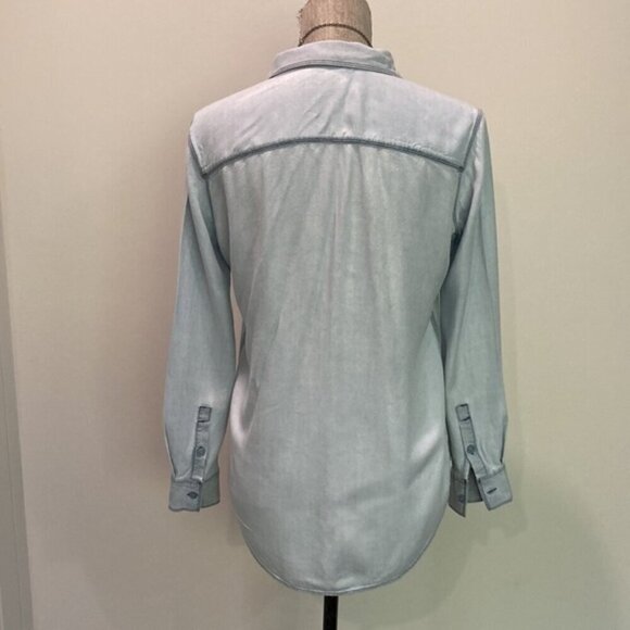 ARITZIA  Montana Chambray Button Down - Picture 6 of 13
